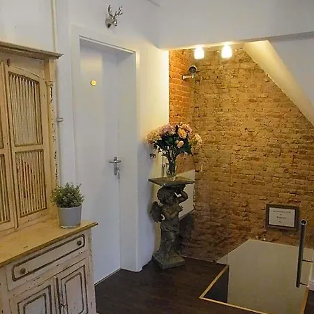 St. Pauli Lodge-2